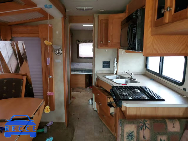 2006 FORD MOTORHOME 1F6NF53Y960A18429 image 5