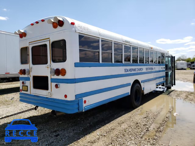 1999 INTERNATIONAL 3000 3800 1HVBBABN3XH203150 image 3