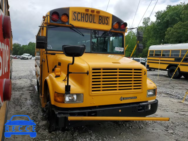 2000 INTERNATIONAL 3000 3800 1HVBBABM2YH305158 image 3