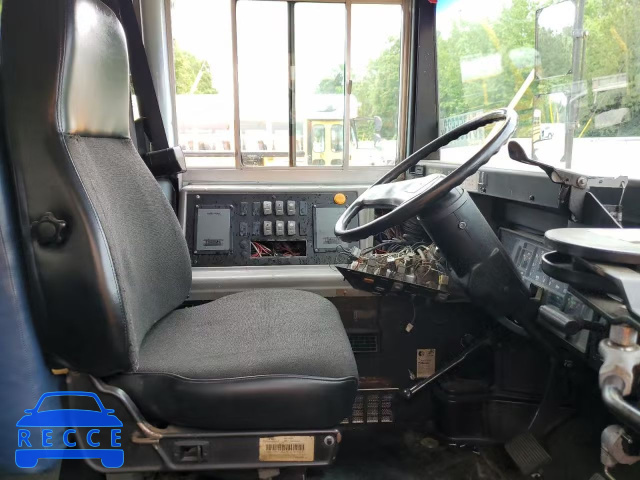 2000 INTERNATIONAL 3000 3800 1HVBBABM2YH305158 image 6
