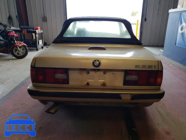 1992 BMW 325 IC WBABB1310NEC06412 Bild 5