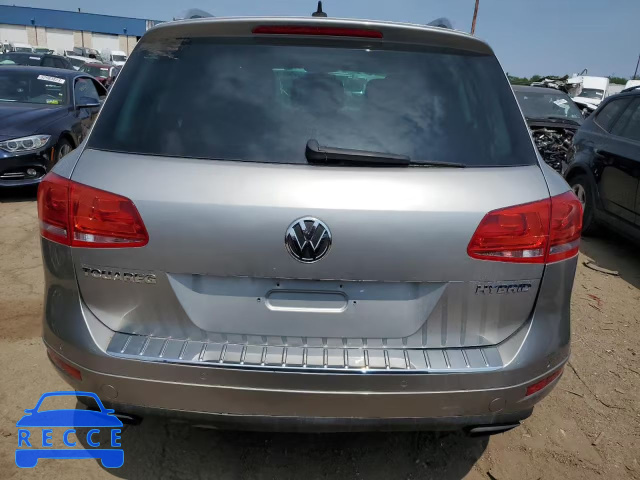 2011 VOLKSWAGEN TOUAREG HY WVGFG9BP8BD002252 image 5