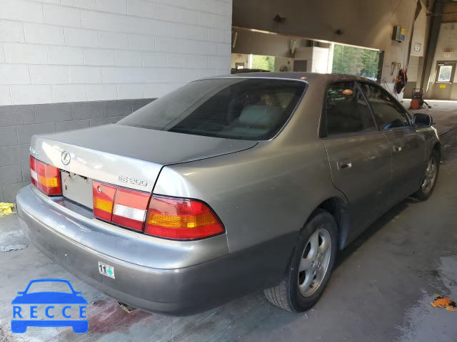 1999 LEXUS ES300 JT8BF28G9X0169186 image 3