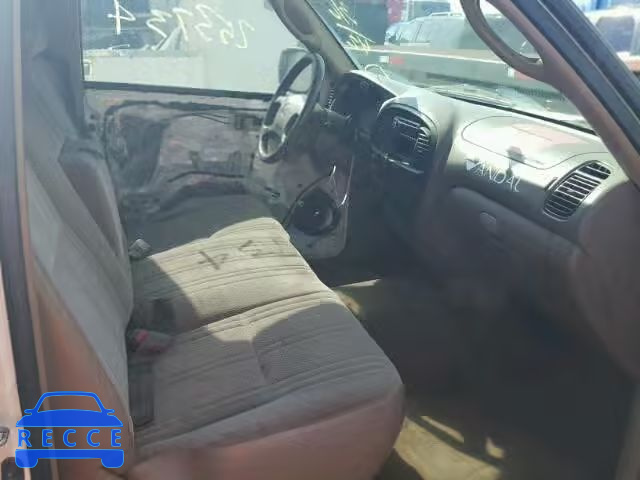 2000 TOYOTA TUNDRA 5TBJN3212YS024864 image 4