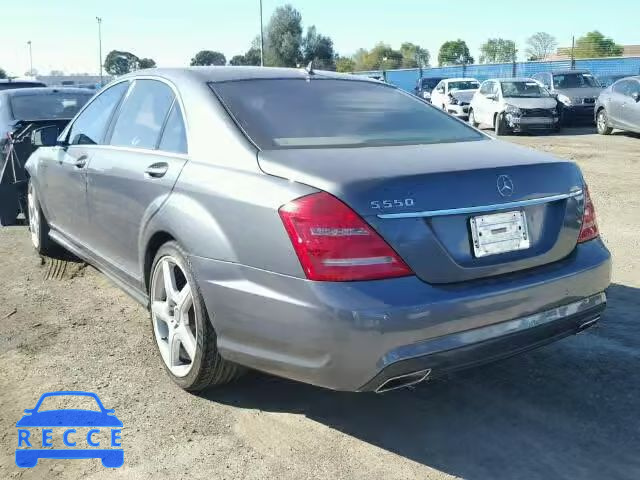 2011 MERCEDES-BENZ S550 WDDNG7BB7BA401735 image 2