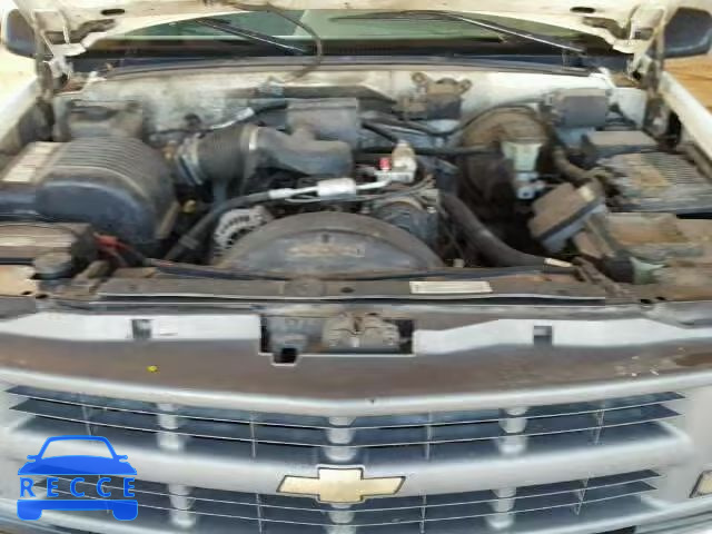 1996 CHEVROLET C2500 1GCGC24RXTZ212463 Bild 6