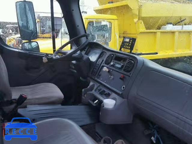 2005 FREIGHTLINER M2 106 MED 1FVACXCS65HU44529 Bild 4