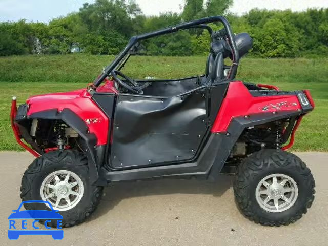 2011 POLARIS RZR S 800 4XAVE76A8BB424573 Bild 2