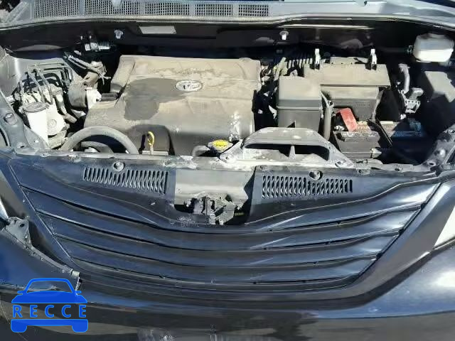 2011 TOYOTA SIENNA 5TDZK3DC2BS027434 image 6