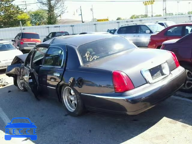 1998 LINCOLN TOWN CAR 1LNFM82W2WY619607 image 2