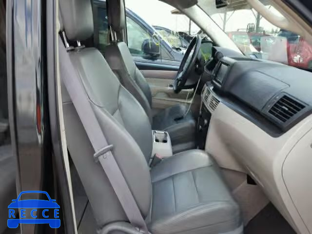 2010 VOLKSWAGEN ROUTAN SEL 2V4RW5DX2AR272458 зображення 4