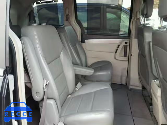 2010 VOLKSWAGEN ROUTAN SEL 2V4RW5DX2AR272458 зображення 5