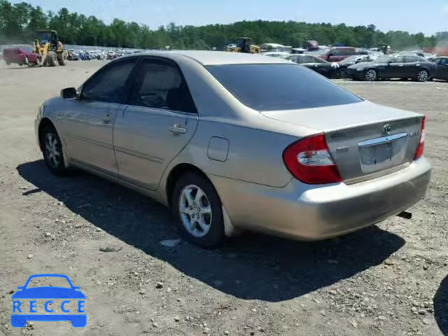 2002 TOYOTA CAMRY JTDBE32K220036012 image 2