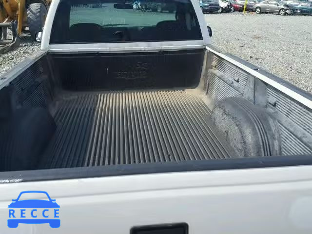 1998 CHEVROLET K2500 1GCGK24R1WE143869 image 5