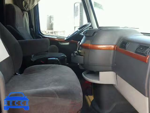 2010 VOLVO VNL 4V4NC9EJ7AN281371 зображення 4