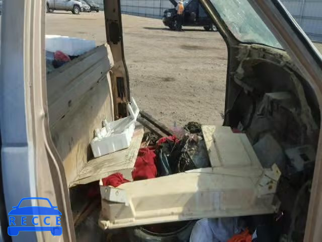 1990 GMC SIERRA C15 1GTDC14K6LZ507785 image 4