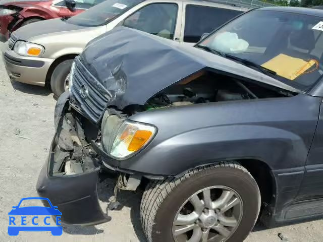 2003 LEXUS LX 470 JTJHT00W333533491 image 8