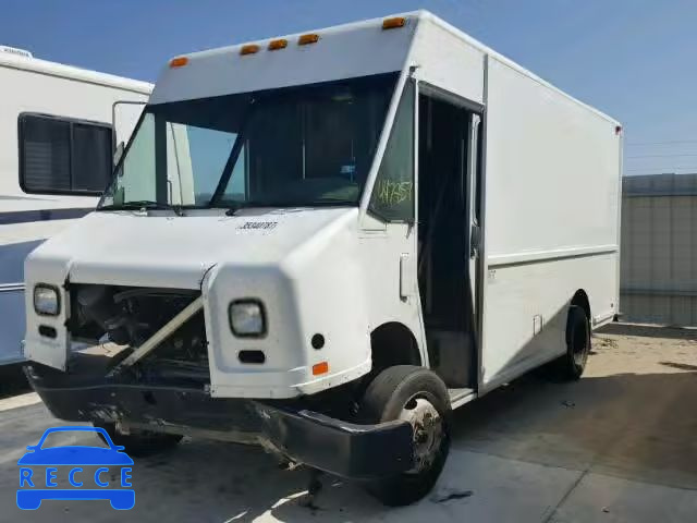 2000 FREIGHTLINER M LINE WAL 4UZA4FF48YCF81259 Bild 1