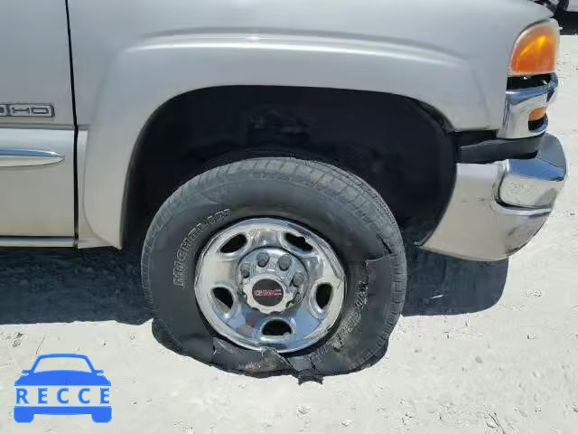 2004 GMC SIERRA C25 1GTHC29U04E244588 image 8