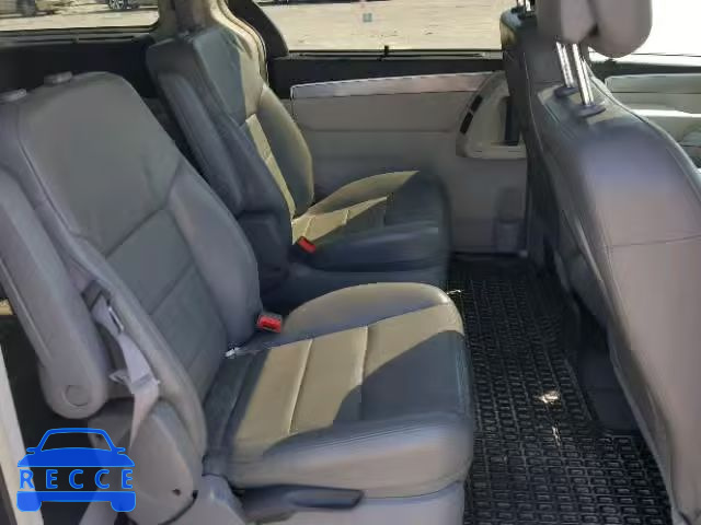 2010 VOLKSWAGEN ROUTAN SEL 2V4RW5DX7AR268356 зображення 5