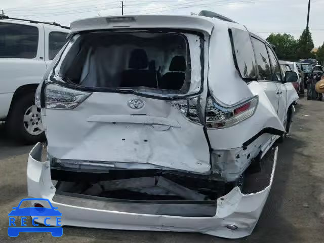 2017 TOYOTA SIENNA SE 5TDXZ3DC6HS786096 image 3