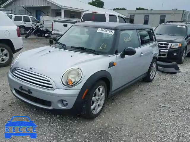 2010 MINI COOPER CLU WMWML3C59ATX37714 image 1