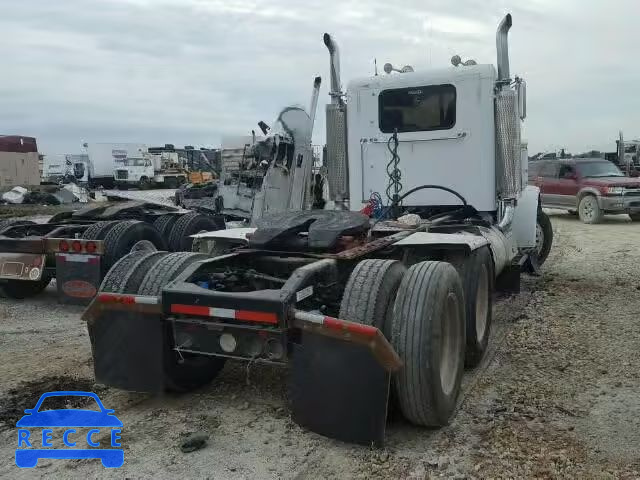 2000 PETERBILT CONVENTION 1XPFD69X7YD522130 Bild 3