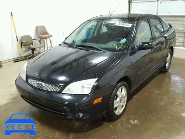2007 FORD FOCUS ST 1FAHP38Z47W261714 image 1