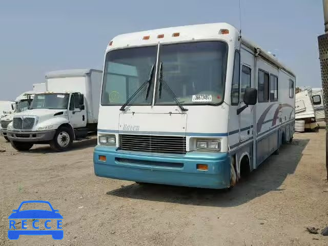 1995 CHEVROLET P30 1GBLP37N9S3313288 image 1