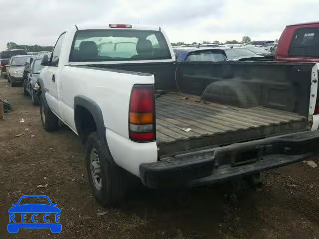 2004 GMC SIERRA C25 1GTHC24U04E247076 image 2