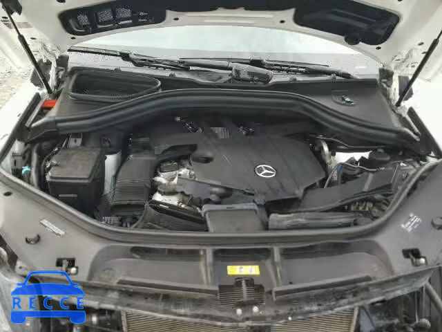 2015 MERCEDES-BENZ GL450 4 MA 4JGDF6EE9FA465740 Bild 6
