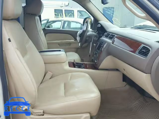 2011 CHEVROLET TAHOE LTZ 1GNSKCE0XBR364297 зображення 4