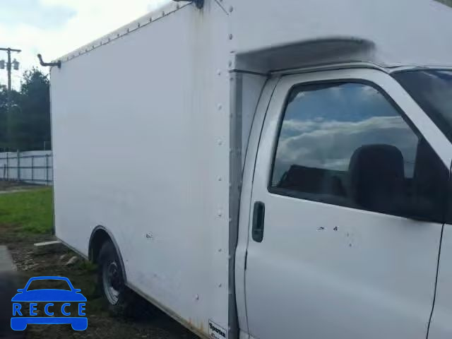 2002 CHEVROLET EXPRESS CU 1GBHG31RX21225699 image 8