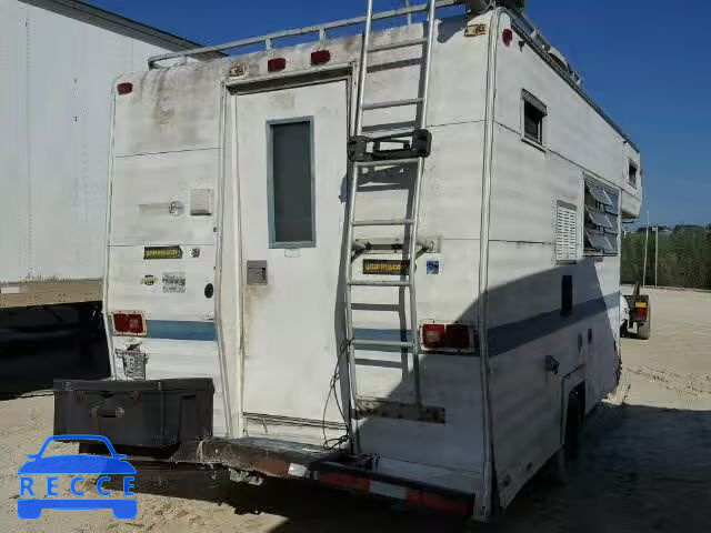 1975 CHEVROLET MOTORHOME CGY3354126112 image 3