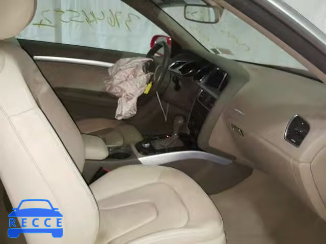2010 AUDI A5 WAULFAFH6AN024934 image 4
