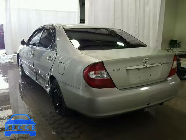 2002 TOYOTA CAMRY 4T1BE32K12U627775 image 2