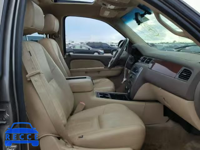 2011 GMC YUKON SLE 1GKS1AE00BR400051 image 4