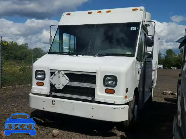 1999 FREIGHTLINER M LINE WAL 4UZA4FF40XCA50152 Bild 1