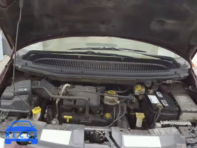 2001 CHRYSLER VOYAGER LX 1C4GJ45361B245946 image 6