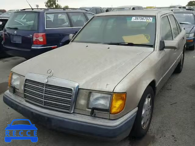 1993 MERCEDES-BENZ 400E WDBEA34E3PB976281 Bild 1