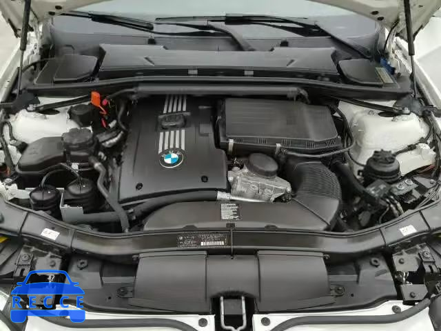 2011 BMW 335IS WBADX1C57BE570574 Bild 6