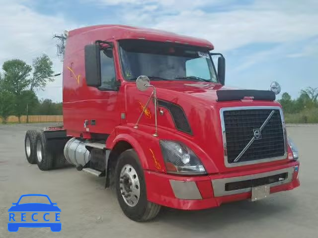 2010 VOLVO VNL 4V4NC9EJ5AN289114 Bild 0