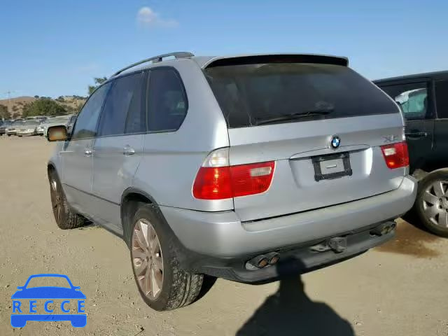 2002 BMW X5 5UXFB335X2LH33513 Bild 2