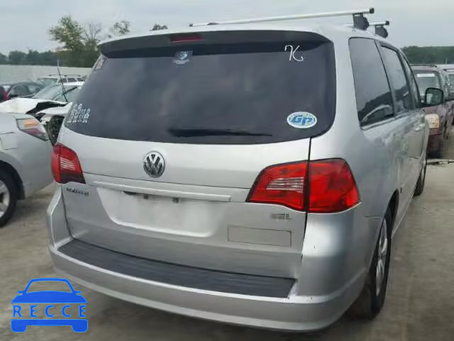 2010 VOLKSWAGEN ROUTAN SEL 2V4RW5DX7AR268356 image 3