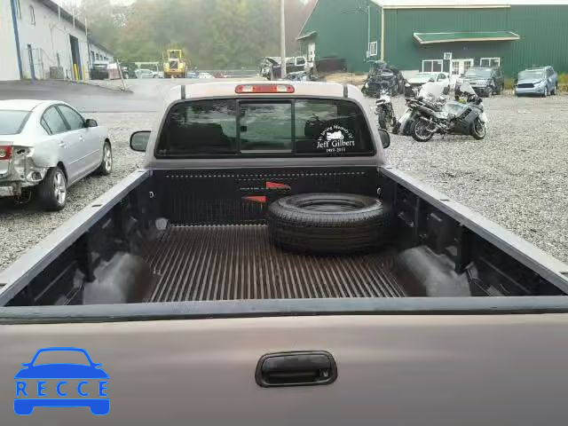 2001 TOYOTA TUNDRA SR5 5TBKT44111S146571 image 5