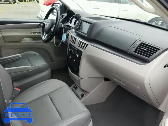 2011 VOLKSWAGEN ROUTAN 2V4RW3DGXBR767156 зображення 4