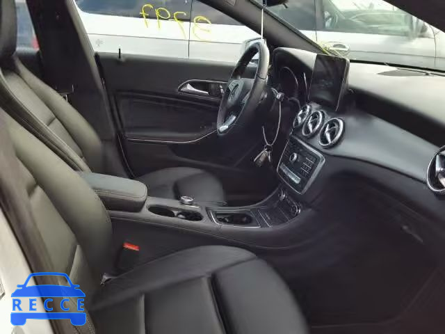 2017 MERCEDES-BENZ CLA WDDSJ4EB6HN420955 image 4