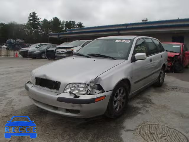 2002 VOLVO V40 YV1VW29552F857102 image 1