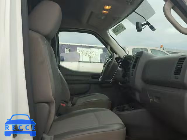 2015 NISSAN NV 2500 1N6BF0LX4FN803418 image 4