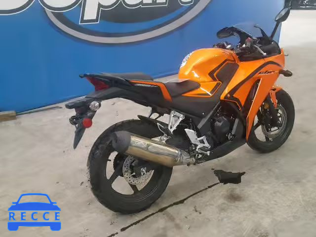 2016 HONDA CBR300 R MLHNC5101G5201246 зображення 3